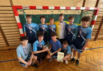 b31108cb-273e-4b80-ade2-bc5541f435b5